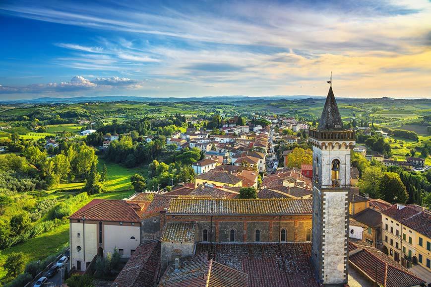 Reasons to visit Europe this Summer - background banner